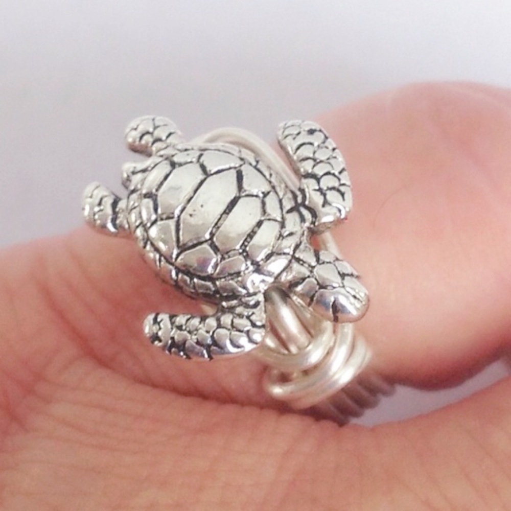 Turtle Wire Wrapped Ring - Picture 3 of 4